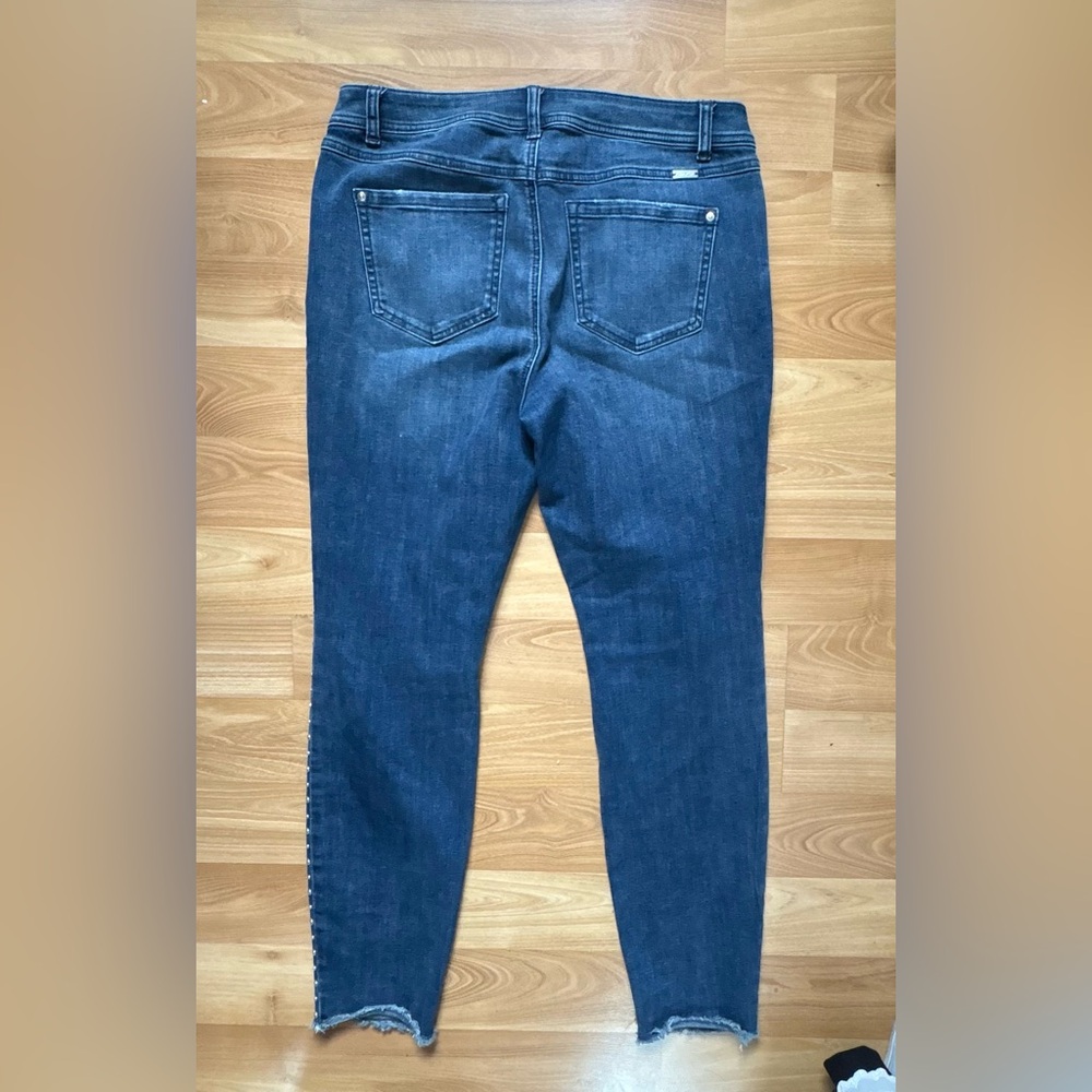 Women's Blue Studded Jeans - Picture 5 of 5